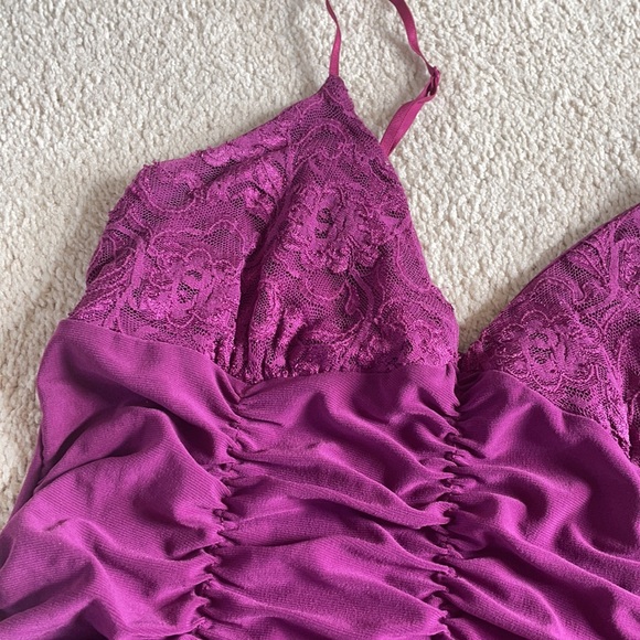 Lace rouched tank top - Picture 2 of 4